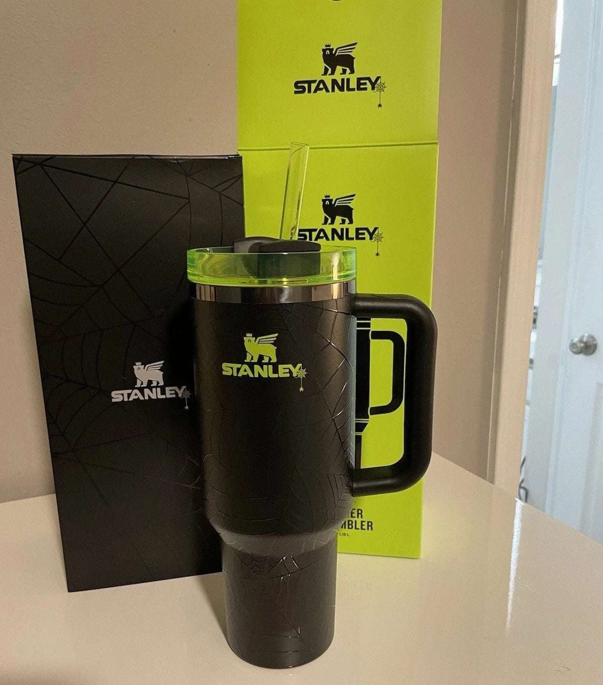 Stanley Web Glow 40oz Quencher - Halloween 2024 Limited Edition - Brand New with Box & Tags