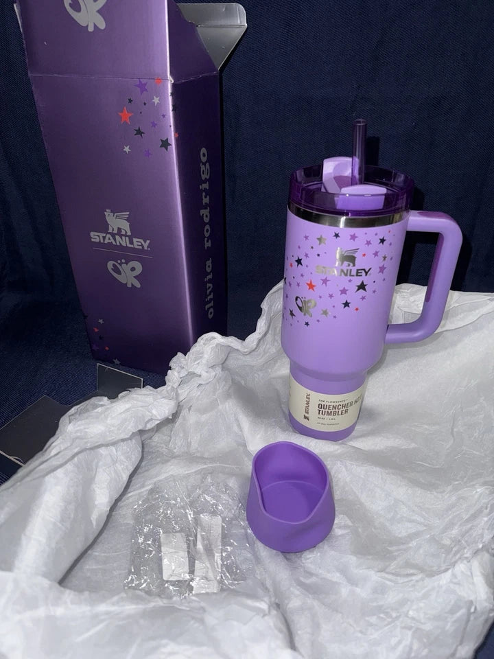 Stanley x Olivia Rodrigo Quencher H2.O FlowState Tumbler - 40oz + Protective Boot - Limited Edition